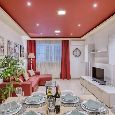 Modern 2 Bedroom Flat With Yard In Nbor1-1 *