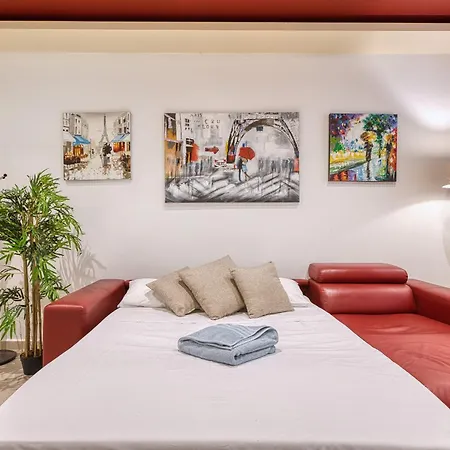 Modern 2 Bedroom Flat With Yard In Nbor1-1 *